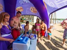 Milka softies beach promotion (35)