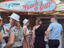 Retail Business Mixer 2017 on the beach (8)