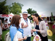 Summer is in full swing and we have begun it in a festive mood with a great event within the Retail Business Mixer (RBM) 2018.  This year's RBM was held for the first time in the beautiful settings of Grébovka Park.  We wanted to emphasize this fact with the visible "Summer Lounge ppm" zone, where we brought a lot of activities for the party's visitors to try.  Apart from the rental of sports equi (34)